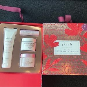 NEW Fresh Rose Hydration Heroes Skin Care Gift Set
